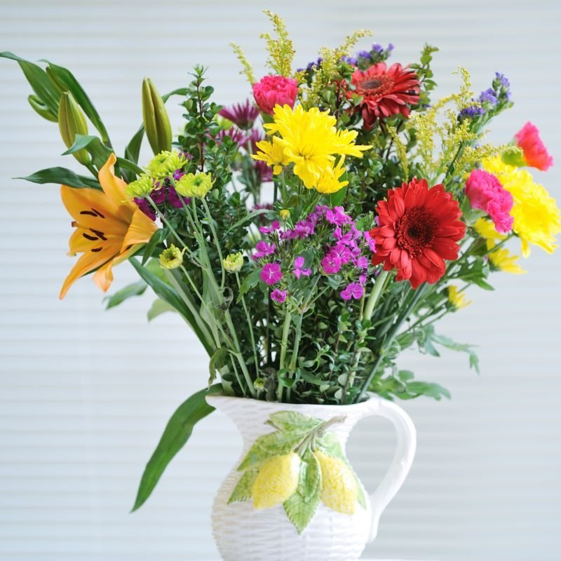 8 how to arrange flowers